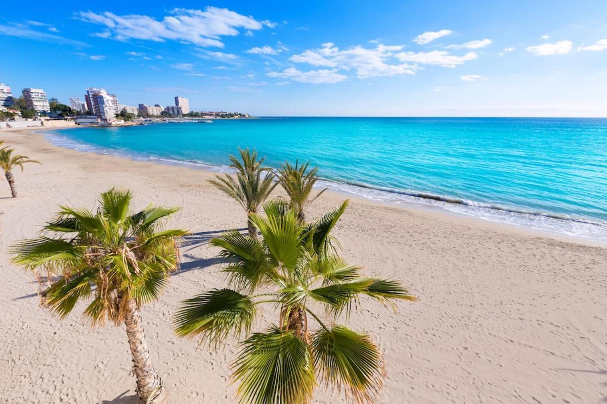 Seaside Serenity: Bright Apartment with Pool and City Proximity Alicante Exterior photo